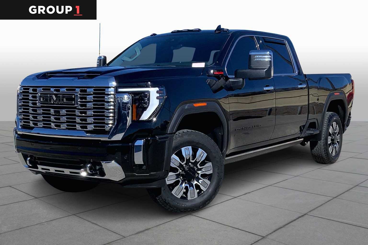 2024 GMC Sierra 2500HD Denali's photo
