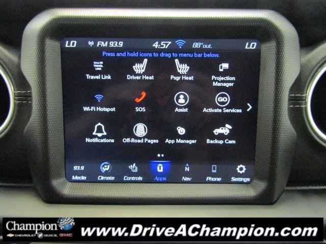 2021 Jeep Wrangler Unlimited Sahara photo 4