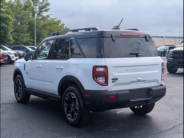 2025 Ford Bronco Sport Outer Banks photo 4