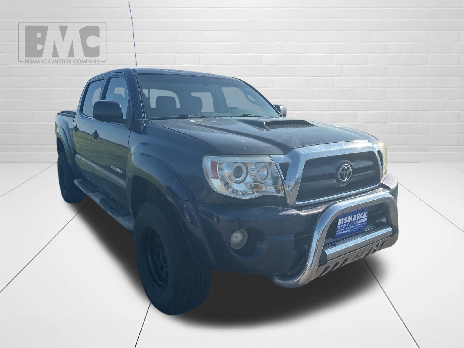 2005 Toyota Tacoma Base photo 3