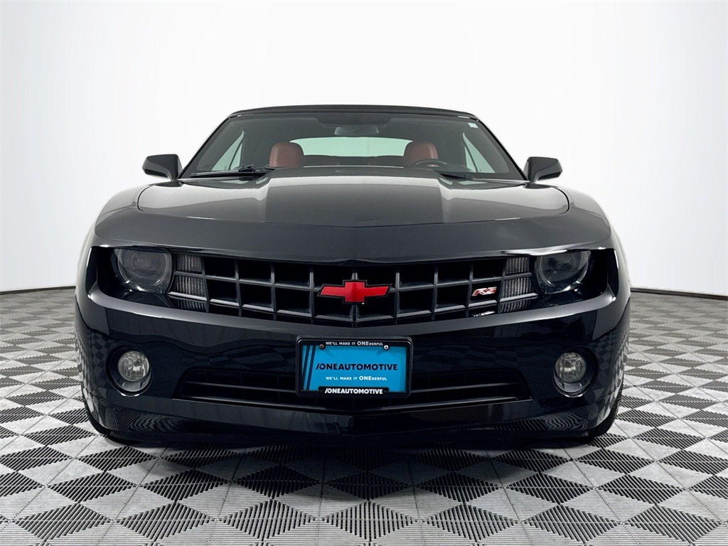 2013 Chevrolet Camaro 2LT photo 2