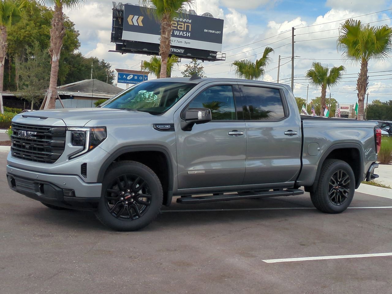 2026 GMC Sierra 1500 Elevation's photo