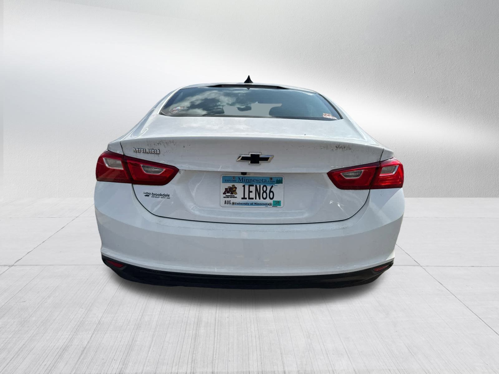 2022 Chevrolet Malibu LS photo 2