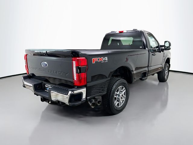 2025 Ford F-350 photo 7