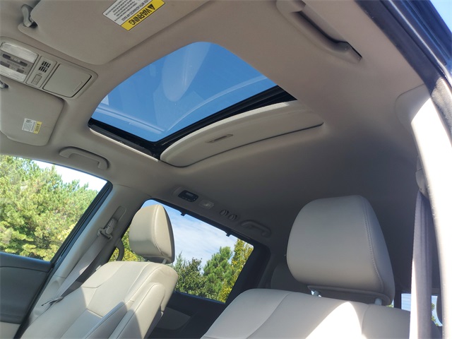 2015 Honda Odyssey EX-L photo 14
