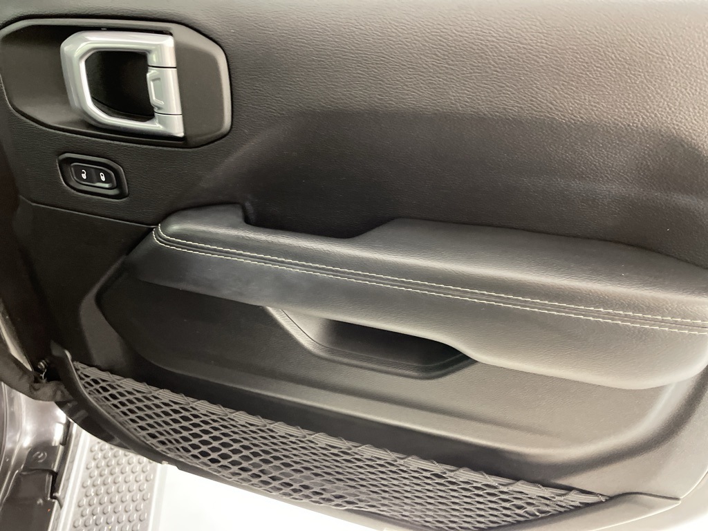 2022 Jeep Wrangler Unlimited Sahara 4xe photo 48