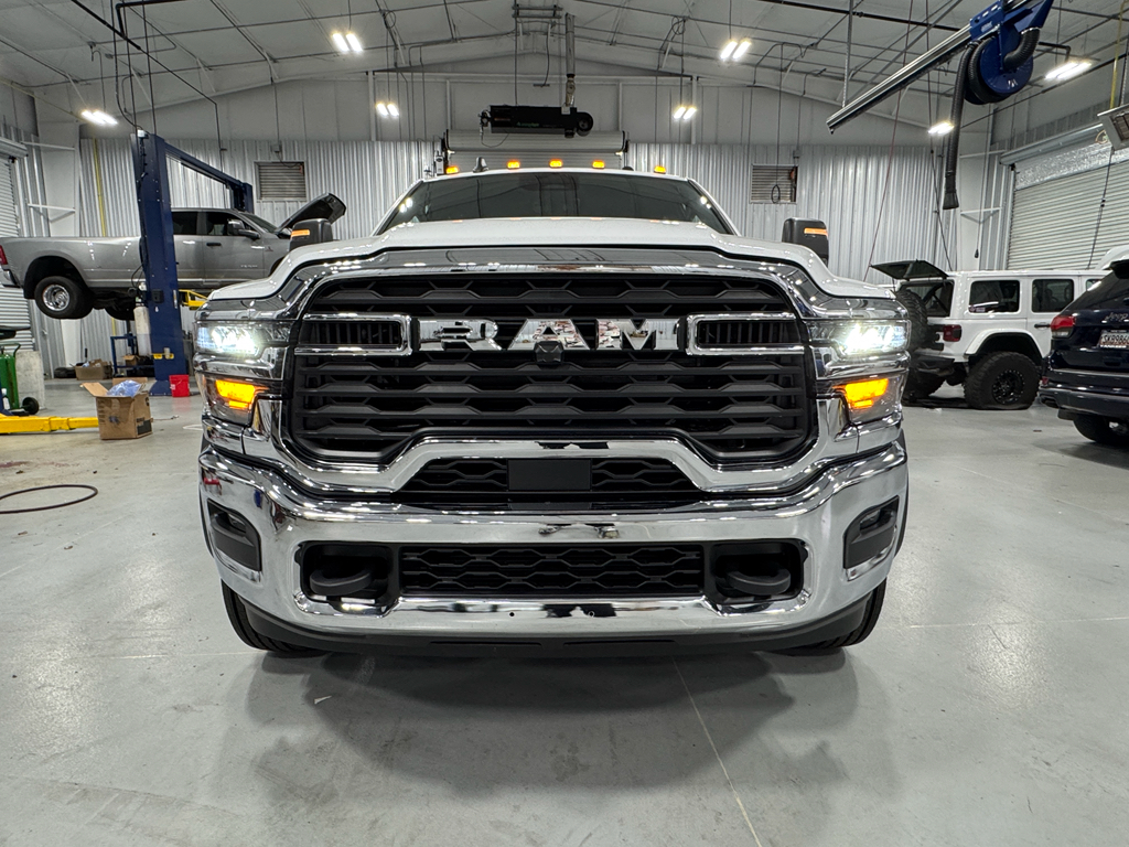 2025 Ram 4500 Tradesman photo 10