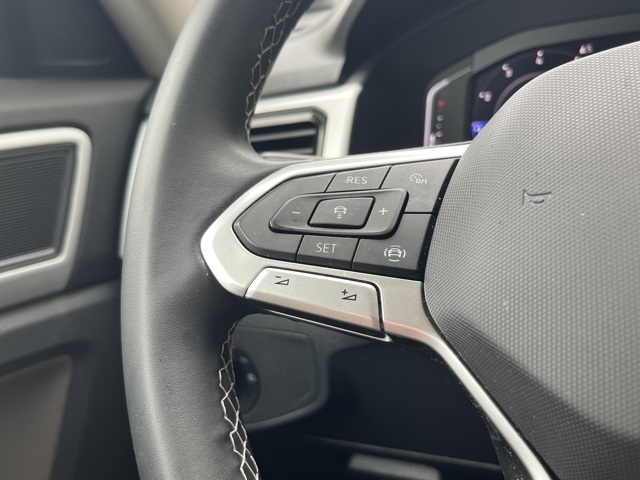 2022 Volkswagen Atlas SE Technology photo 32
