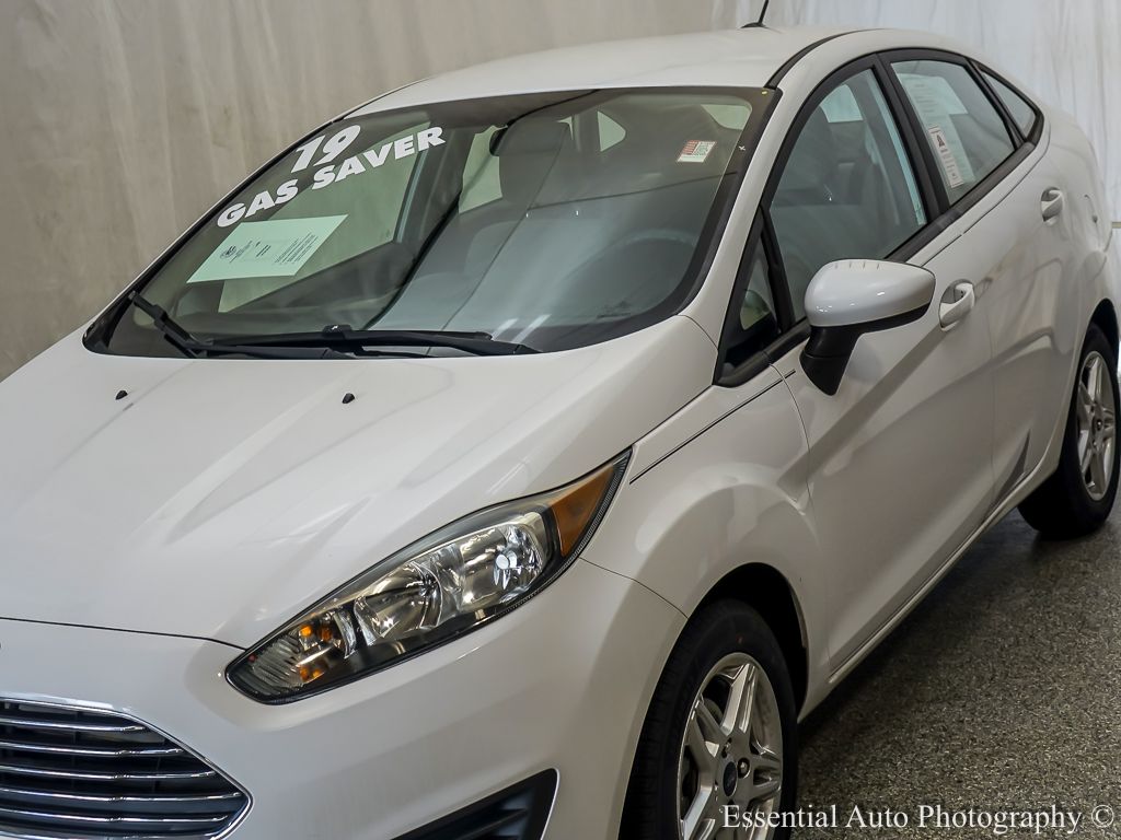 2019 Ford Fiesta SE photo 3