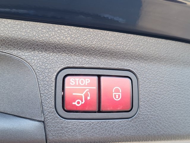 2023 Mercedes Benz GLE 350 photo 3