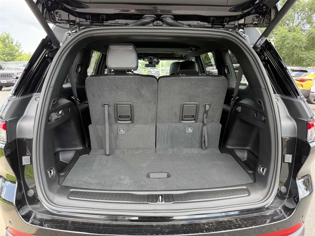 2025 Jeep Grand Cherokee Altitude X photo 30