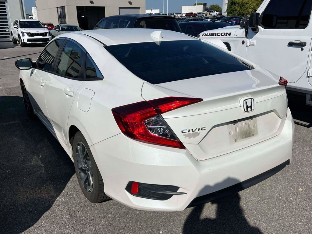 2018 Honda Civic EX photo 2