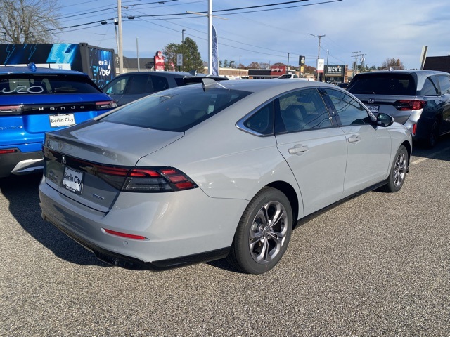 2025 Honda Accord Hybrid EX-L photo 3