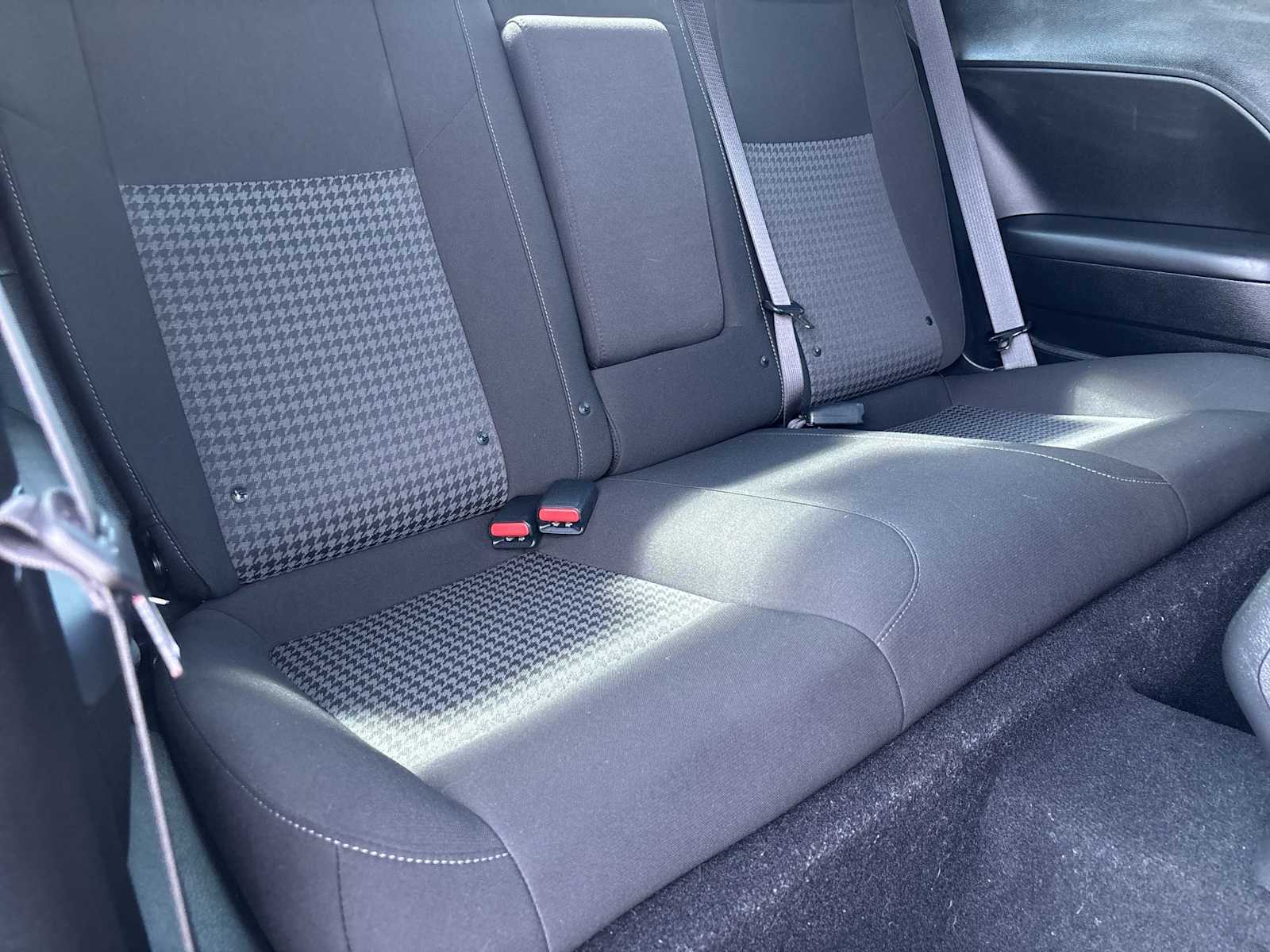 2022 Dodge Challenger R/T photo 16