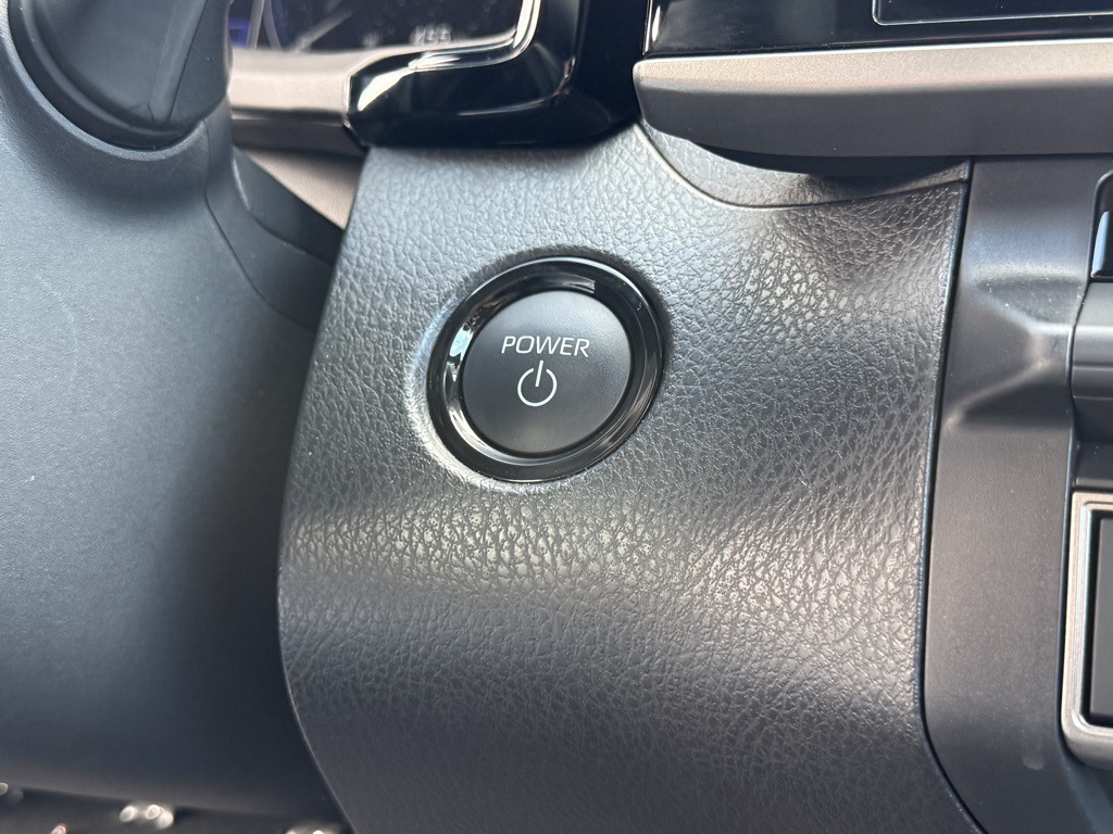 2025 Toyota Camry XSE photo 21