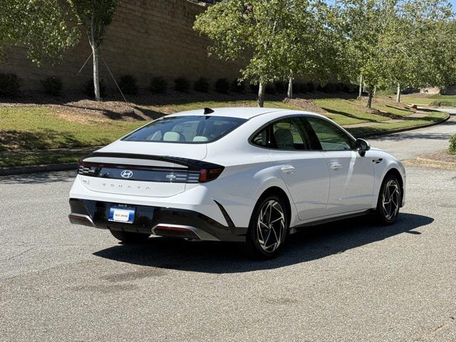 2026 Hyundai Sonata SEL Sport photo 4