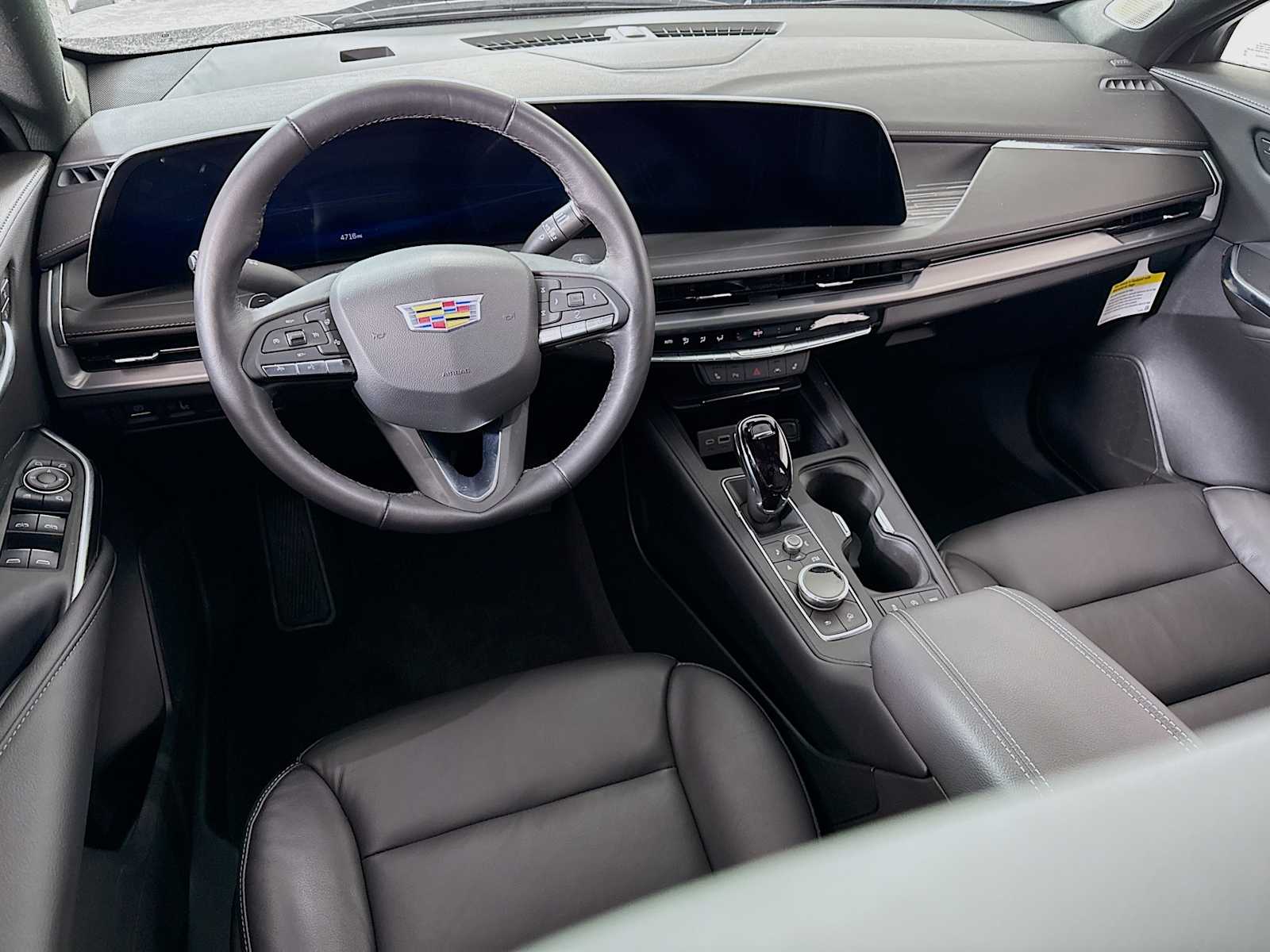 2024 Cadillac XT4 Premium Luxury photo 16