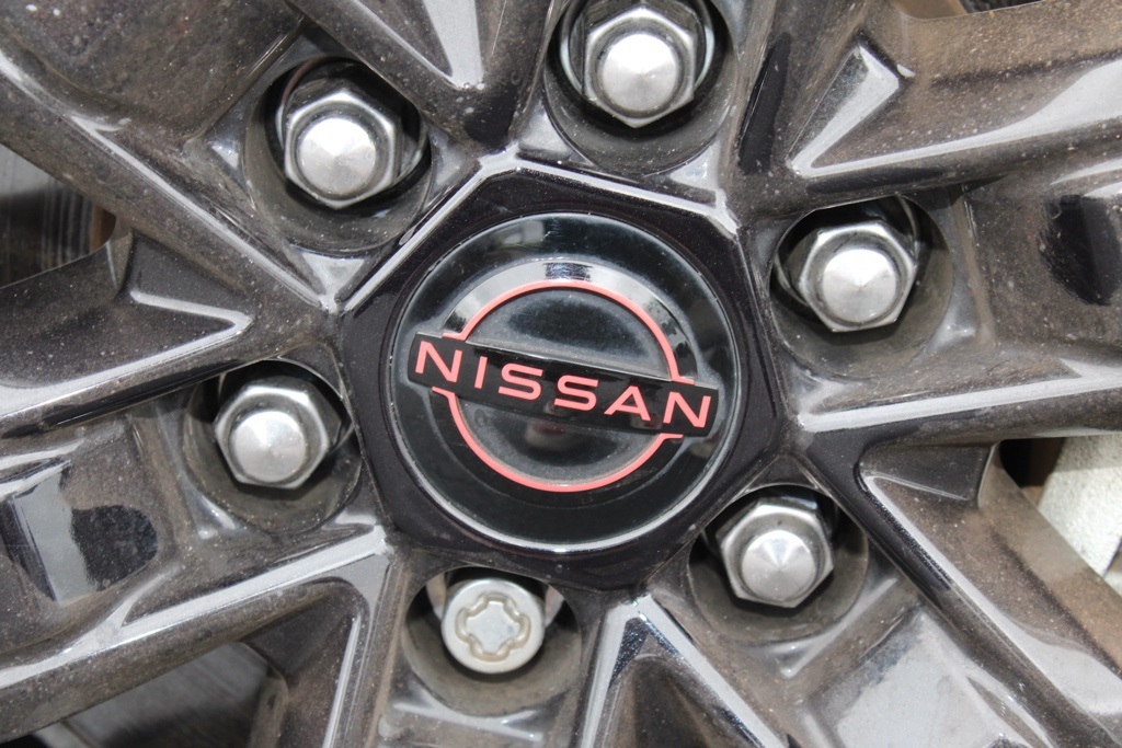 2022 Nissan Frontier Crew Cab PRO-X photo 11