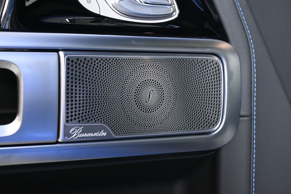 2025 Mercedes Benz G photo 27
