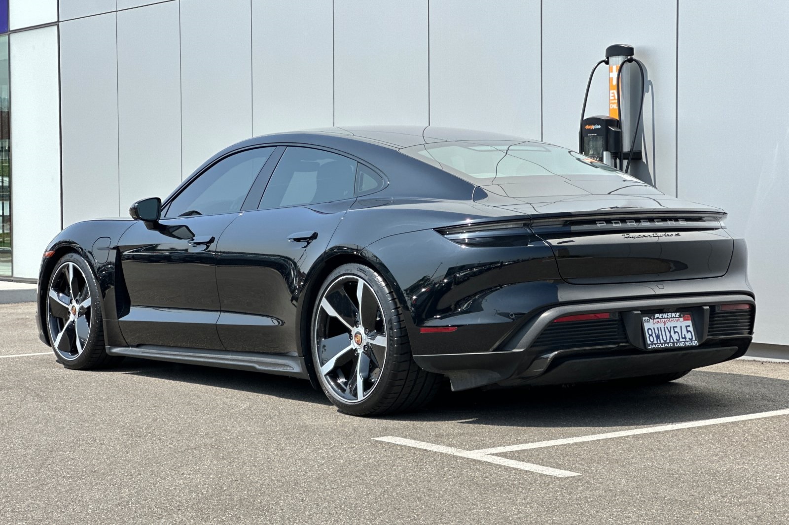 2021 Porsche Taycan Turbo S photo 3