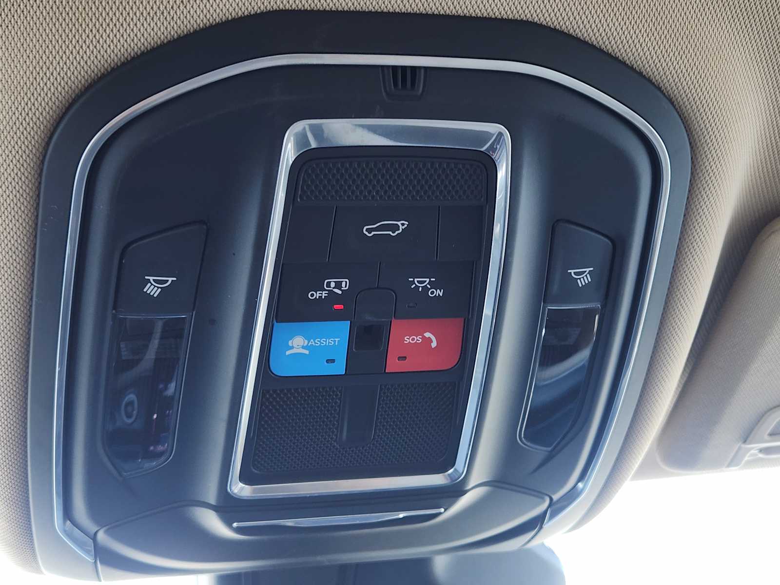 2021 Jeep Grand Cherokee Limited photo 15