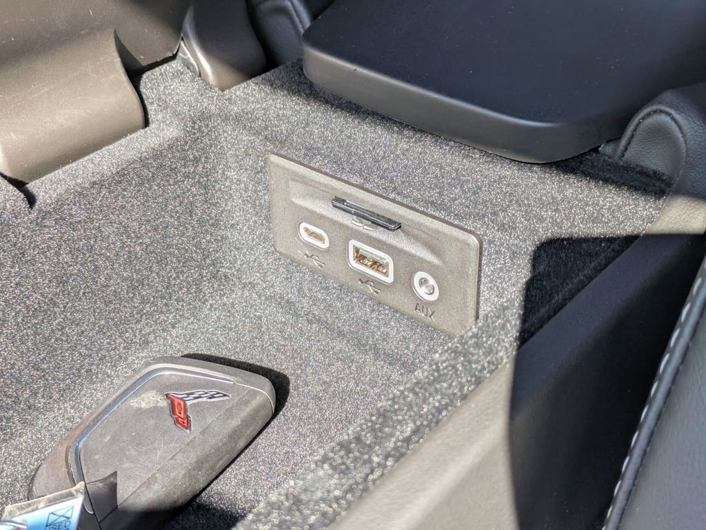 2023 Chevrolet Corvette Stingray 2LT photo 23