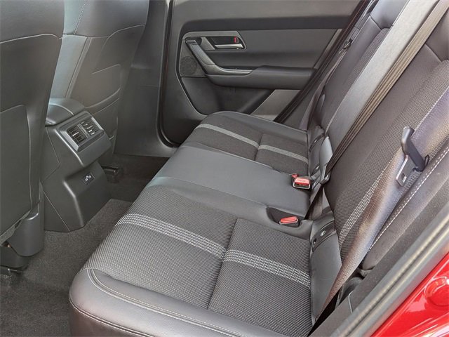2025 Mazda CX-50 2.5 Select photo 32