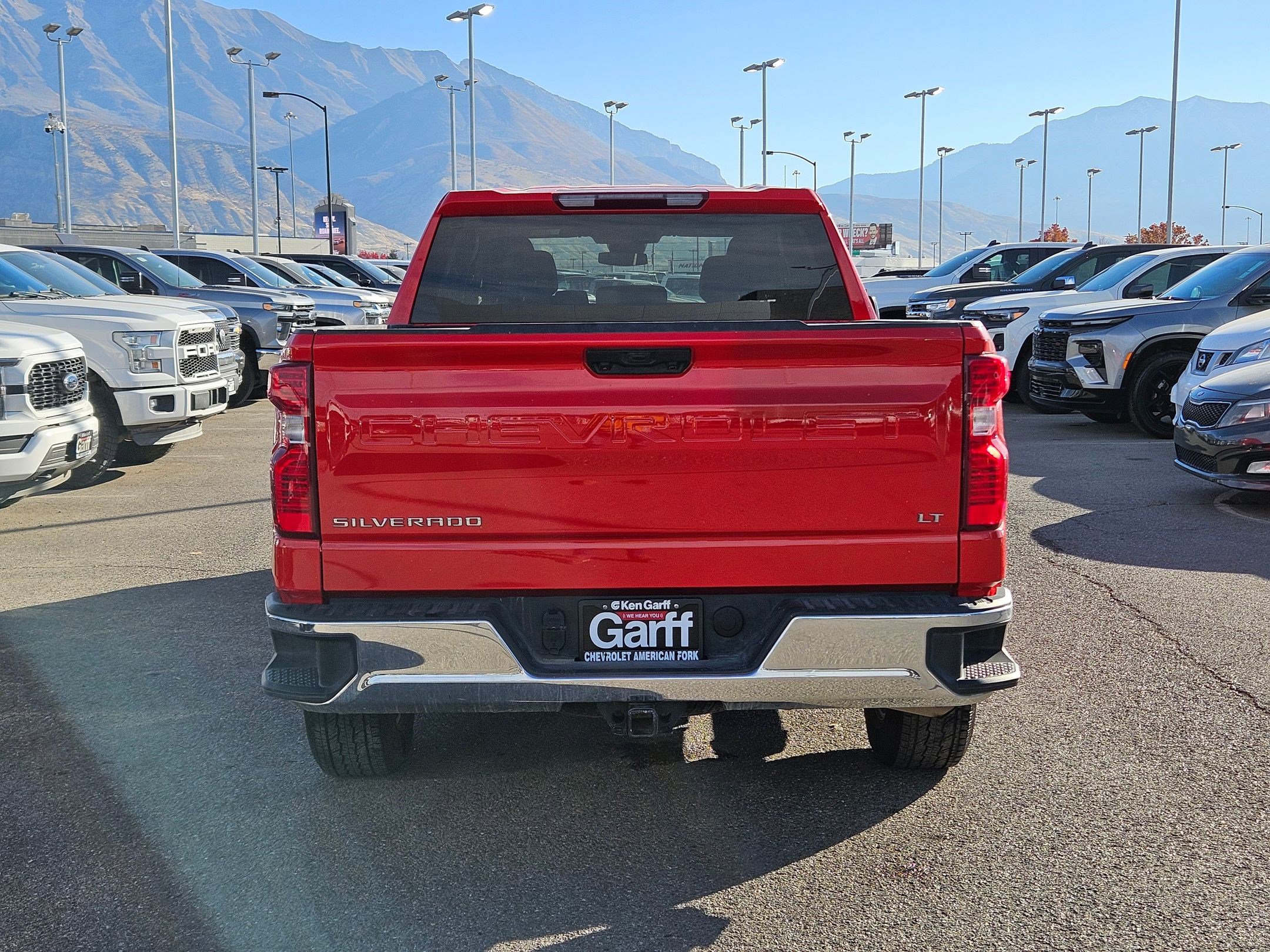 2024 Chevrolet Silverado 1500 LT photo 4
