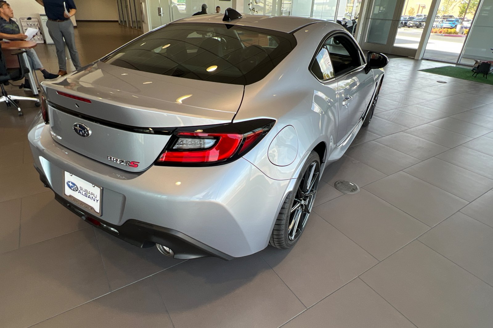 2025 Subaru BRZ tS photo 4