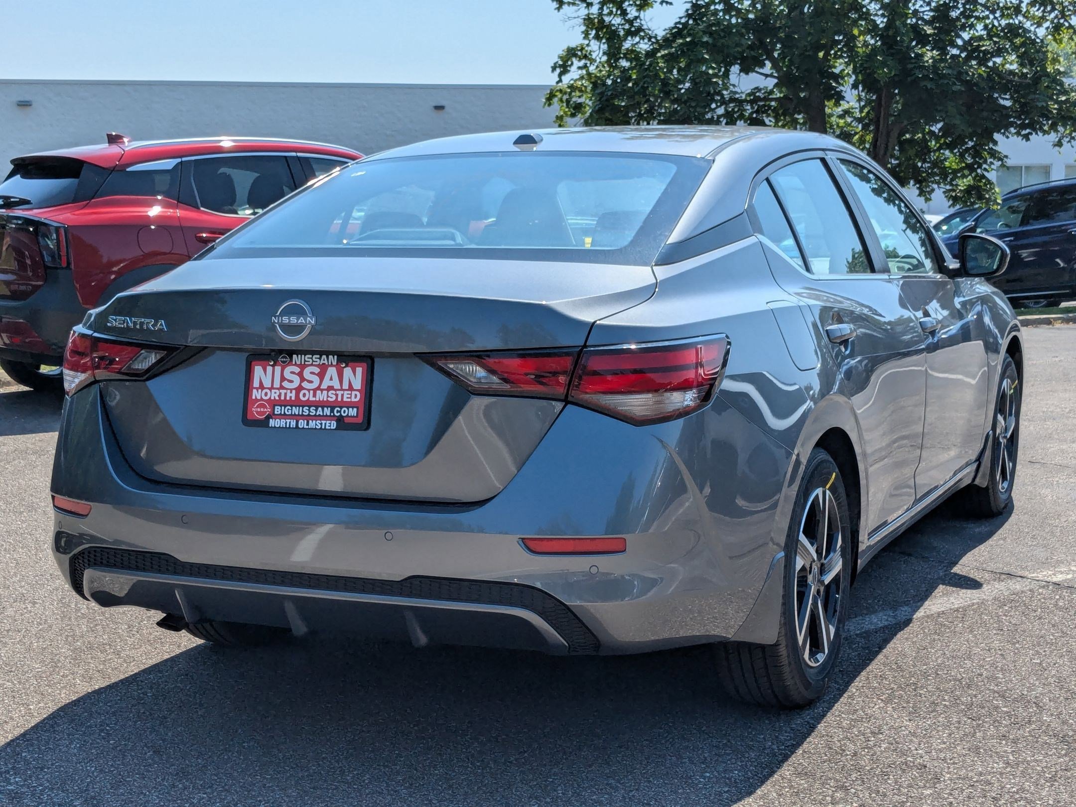 2025 Nissan Sentra SV photo 2
