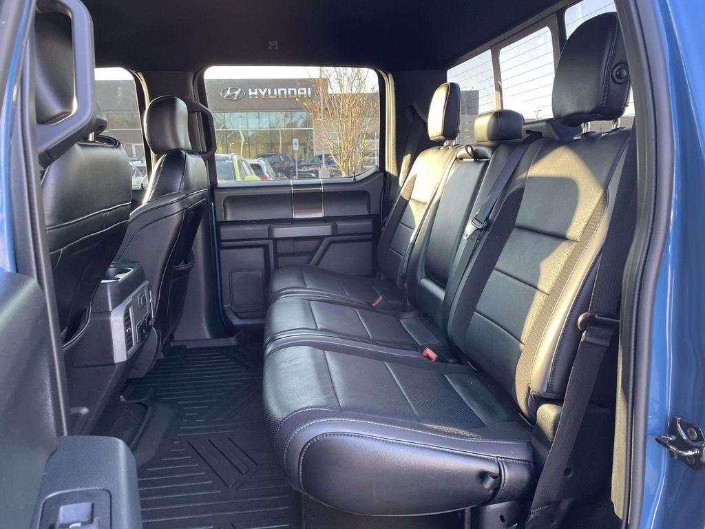 2020 Ford F-150 Raptor photo 3