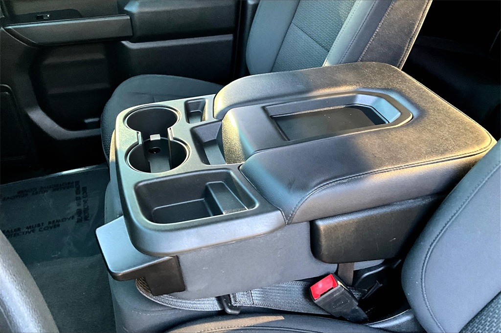 2020 Chevrolet Silverado 1500 Custom photo 17