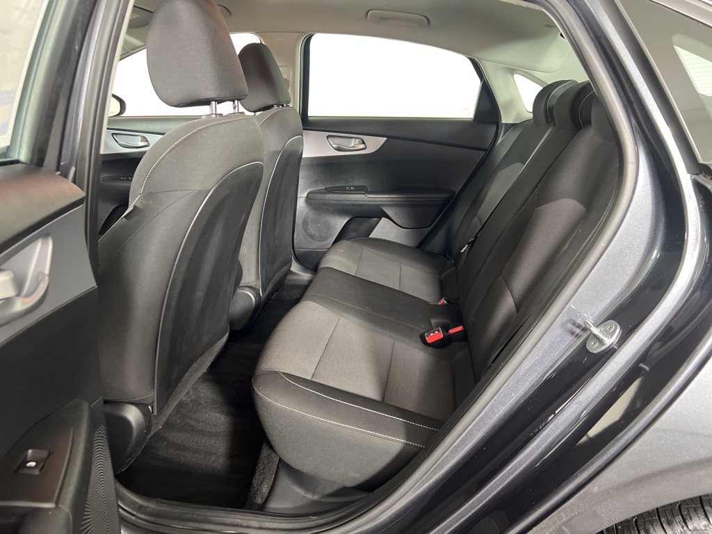 2023 Kia Forte LXS photo 6