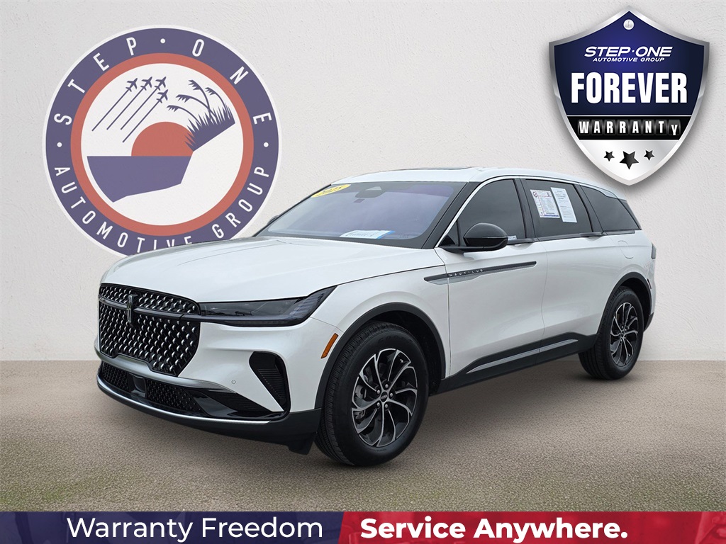 2025 Lincoln Nautilus Premiere's photo