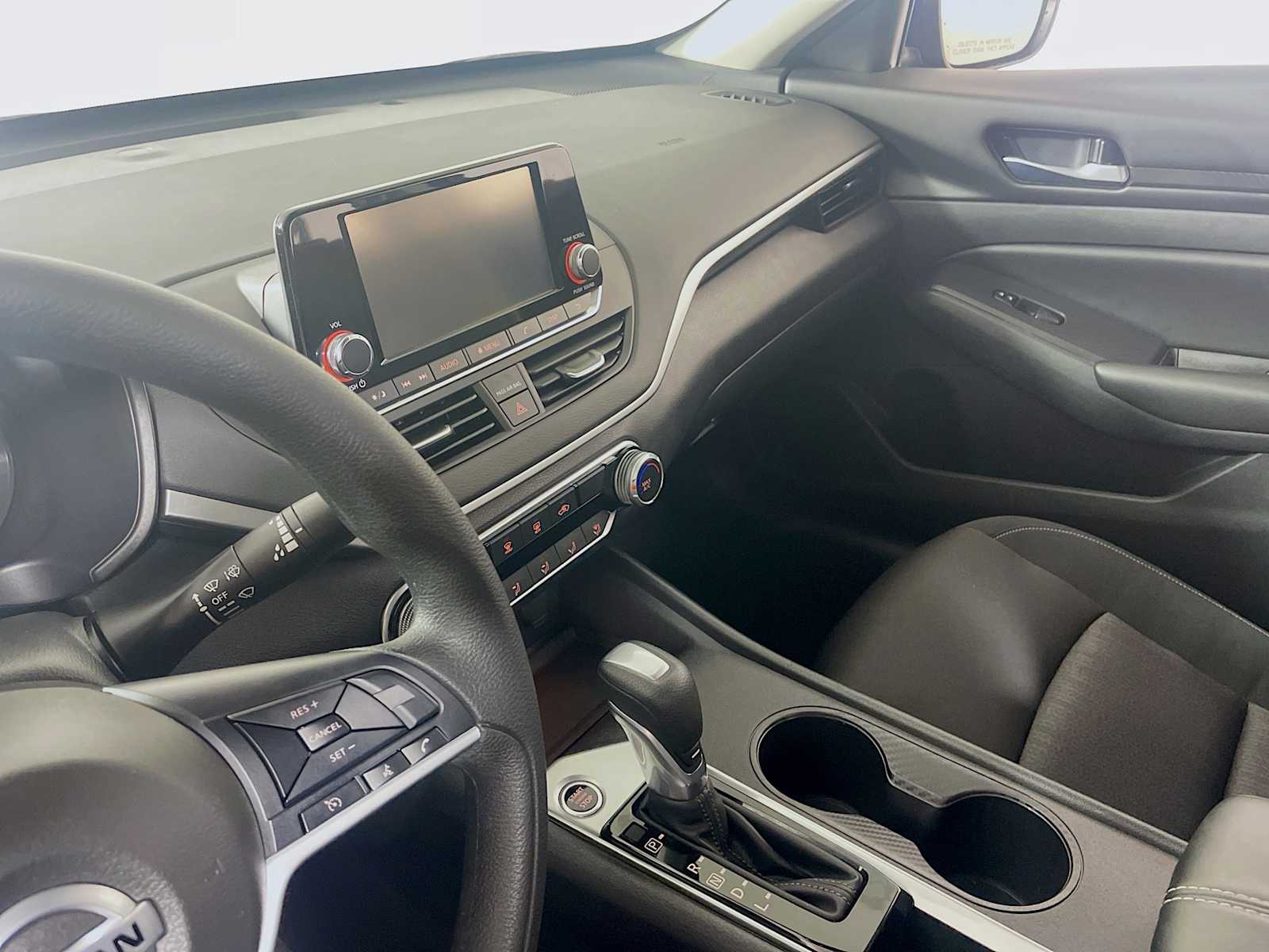 2021 Nissan Altima 2.5 S photo 19