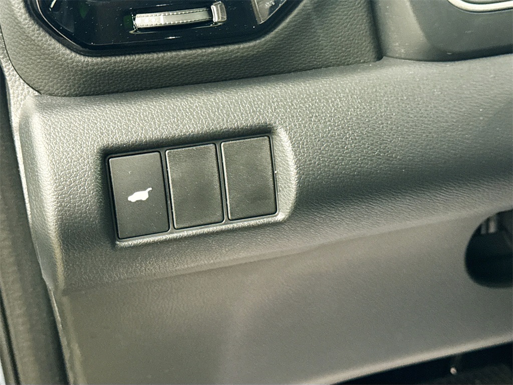 2026 Honda Passport photo 13