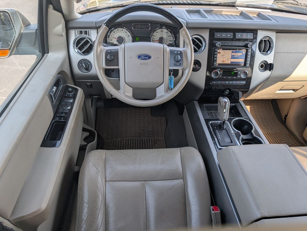 2013 Ford Expedition Limited photo 7