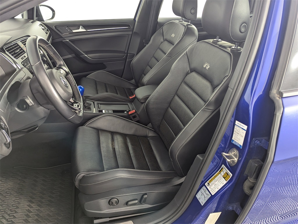 2018 Volkswagen Golf R 4Motion photo 10