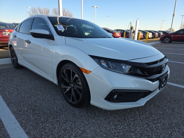 2021 Honda Civic Sport's photo