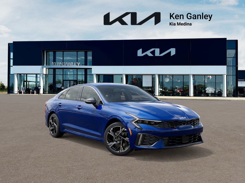 2026 Kia K5 GT-Line photo 6
