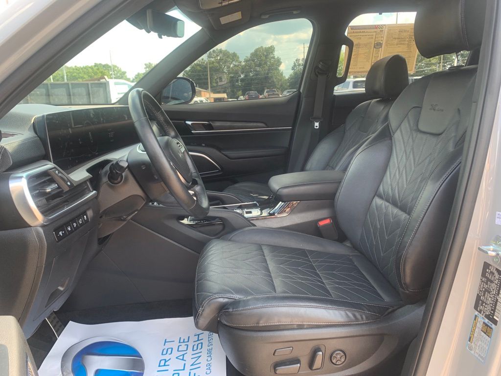 2023 Kia Telluride X-Line photo 13