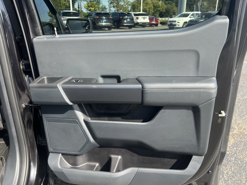 2022 Ford F-150 XL photo 37
