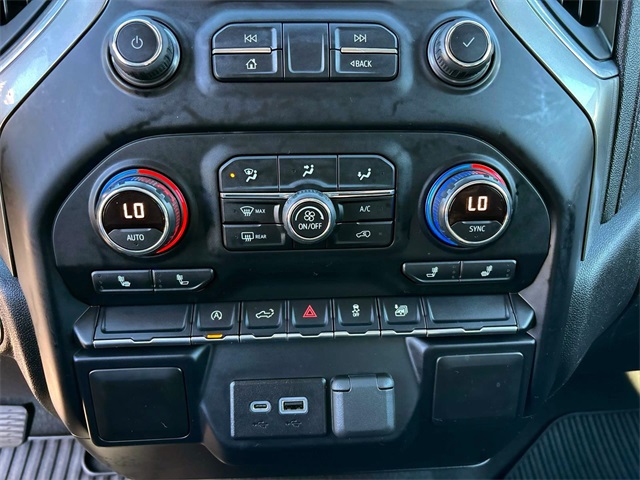 2021 Chevrolet Silverado 1500 LT photo 23