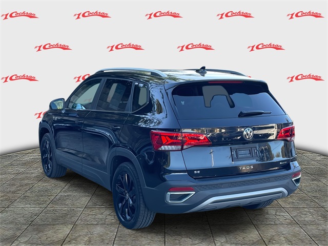 2022 Volkswagen Taos SE photo 4