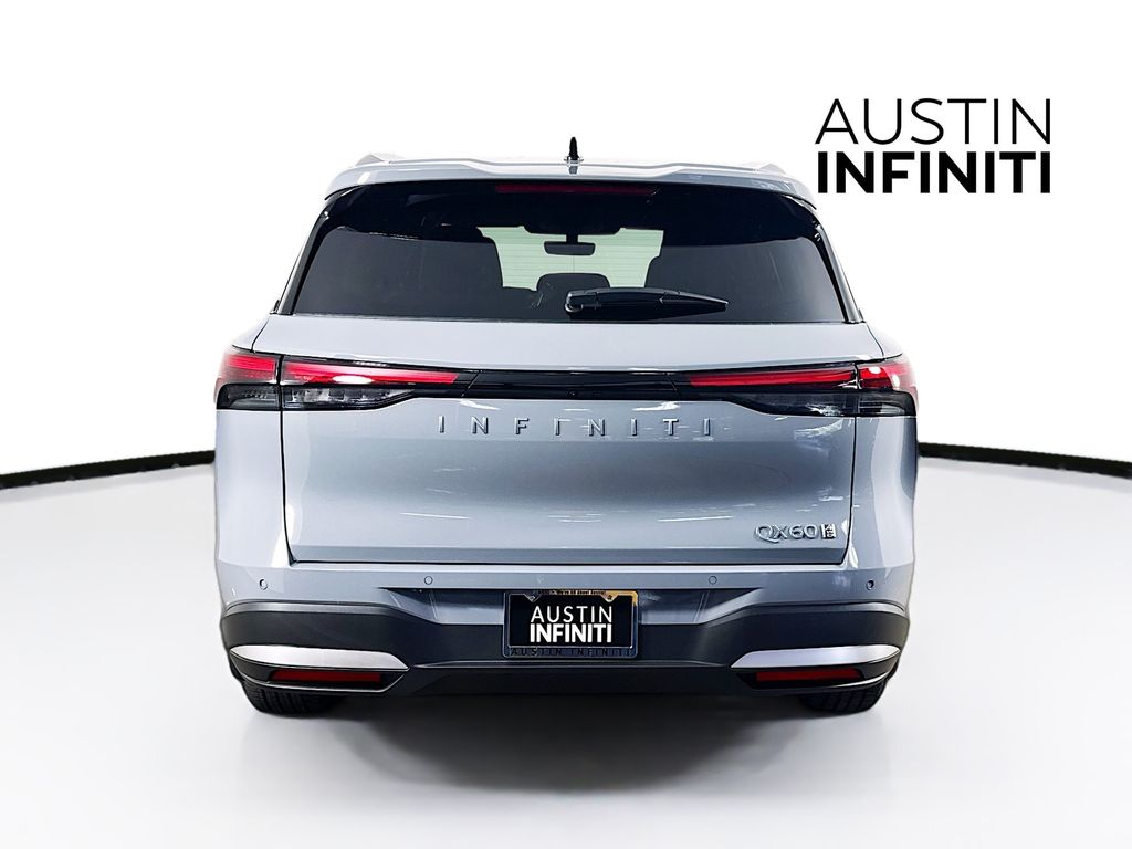 2026 Infiniti QX60 Luxe photo 4