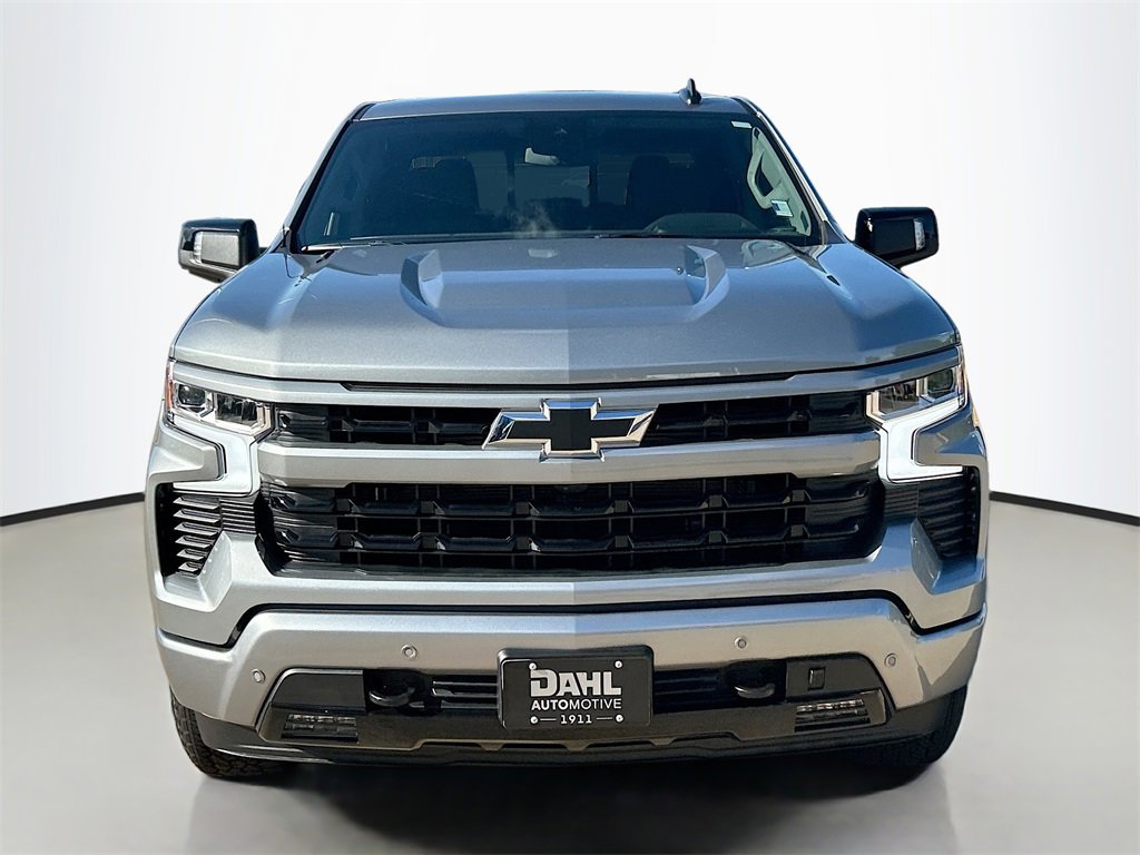 2026 Chevrolet Silverado 1500 RST photo 2