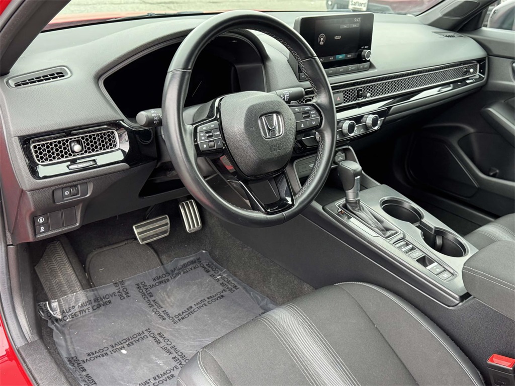 2024 Honda Civic Sport photo 2