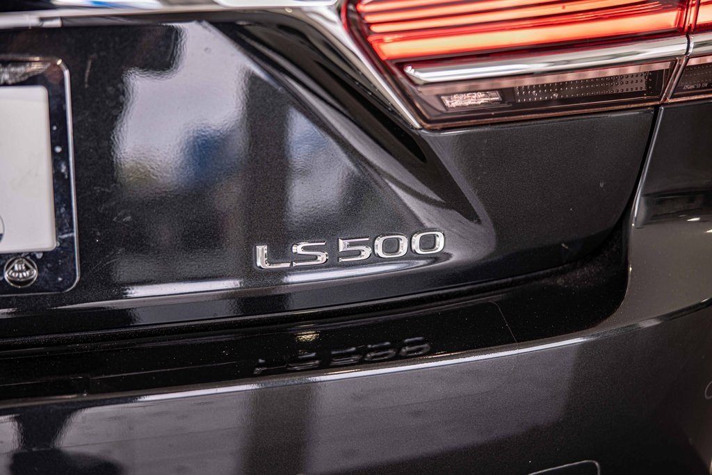 2018 LEXUS LS - Image 15