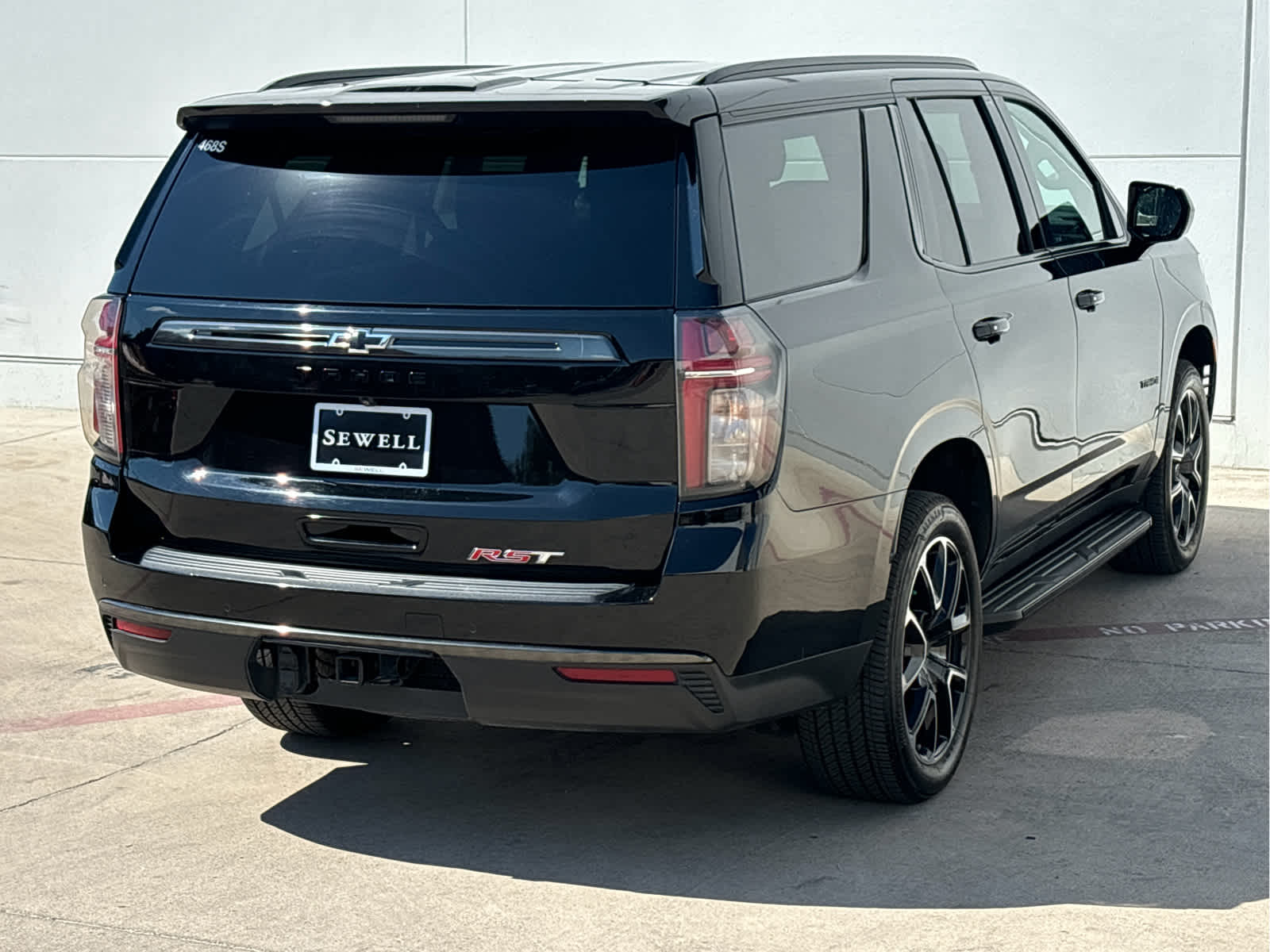 2021 Chevrolet Tahoe RST photo 4