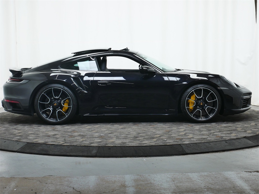 2023 Porsche 911 Turbo S photo 9